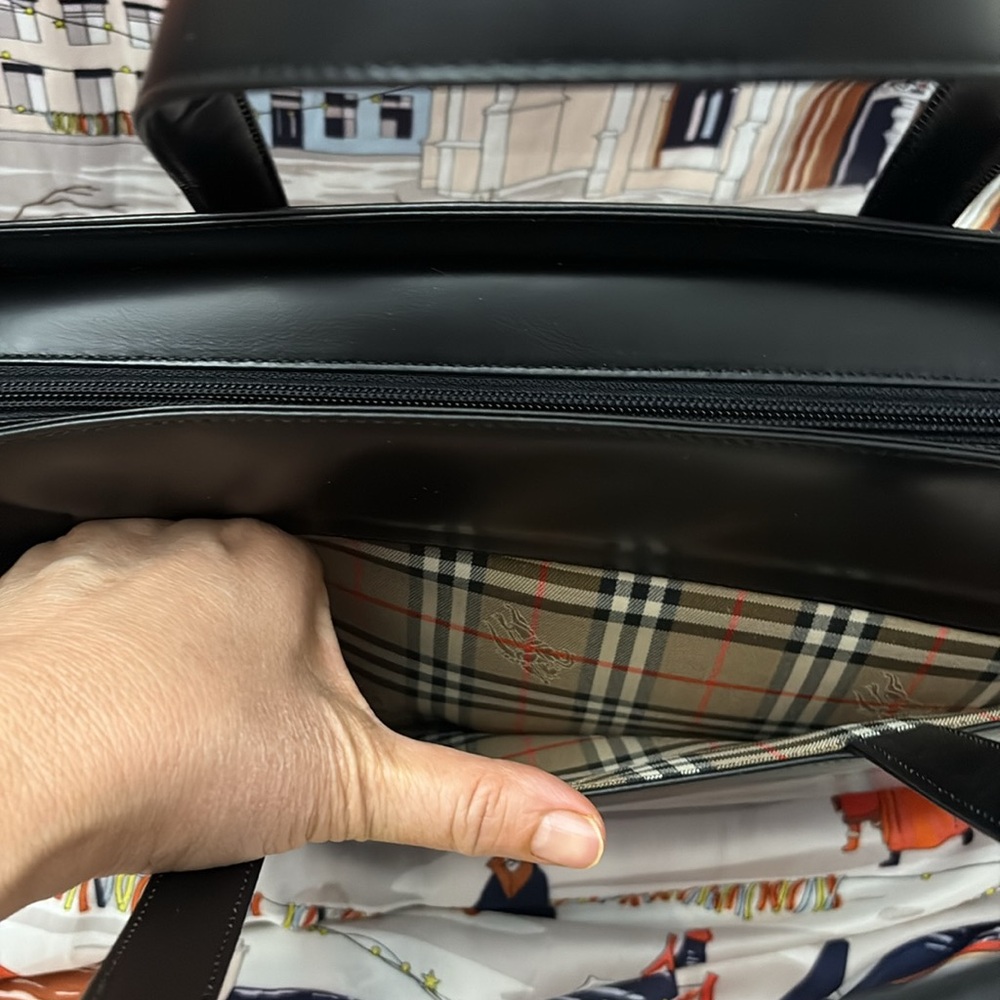 Burberry Black Leather Briefcase medium size with Signature Check - Picture 3 of 16